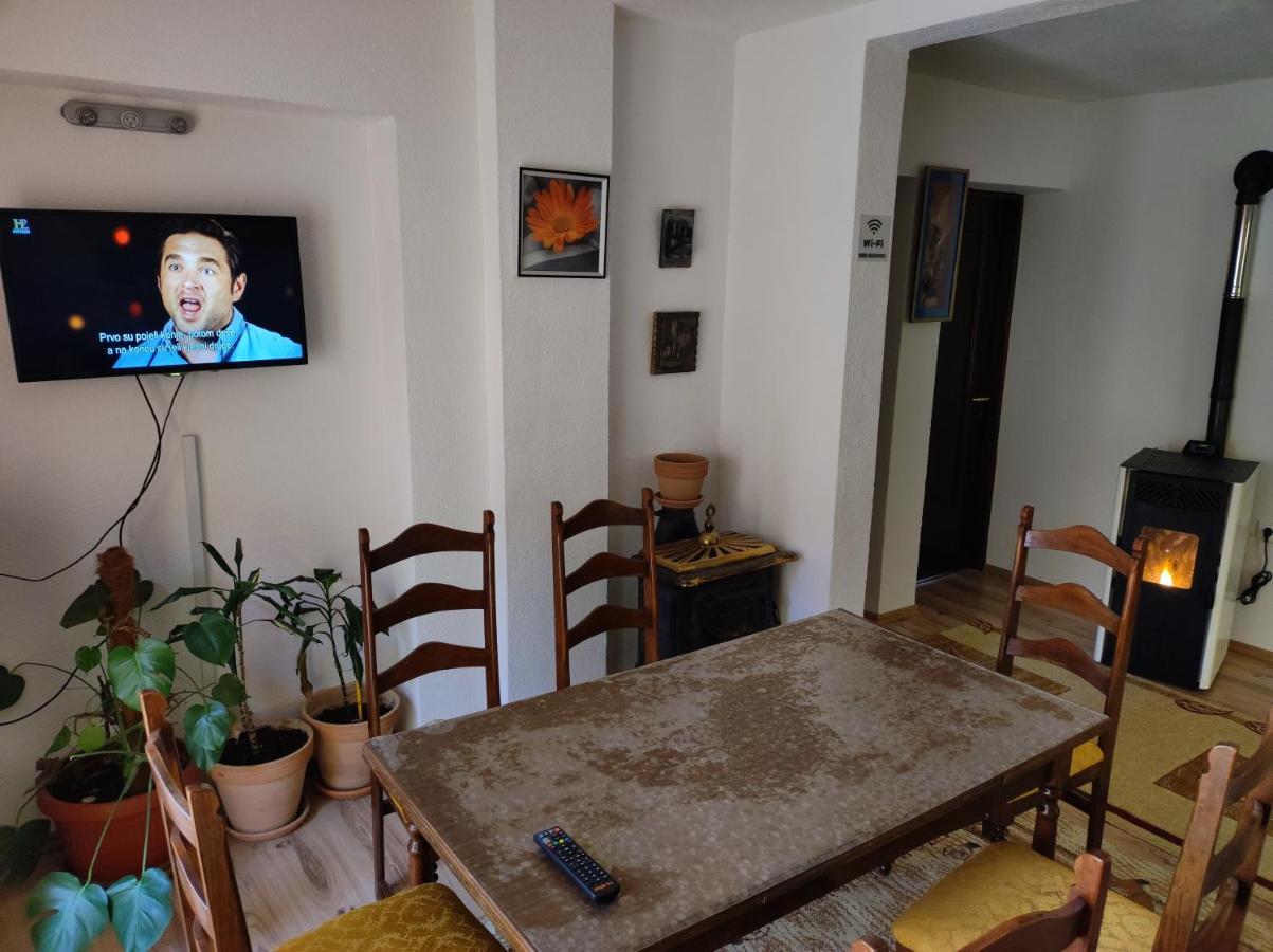 Apartment Neo Bihać エクステリア 写真