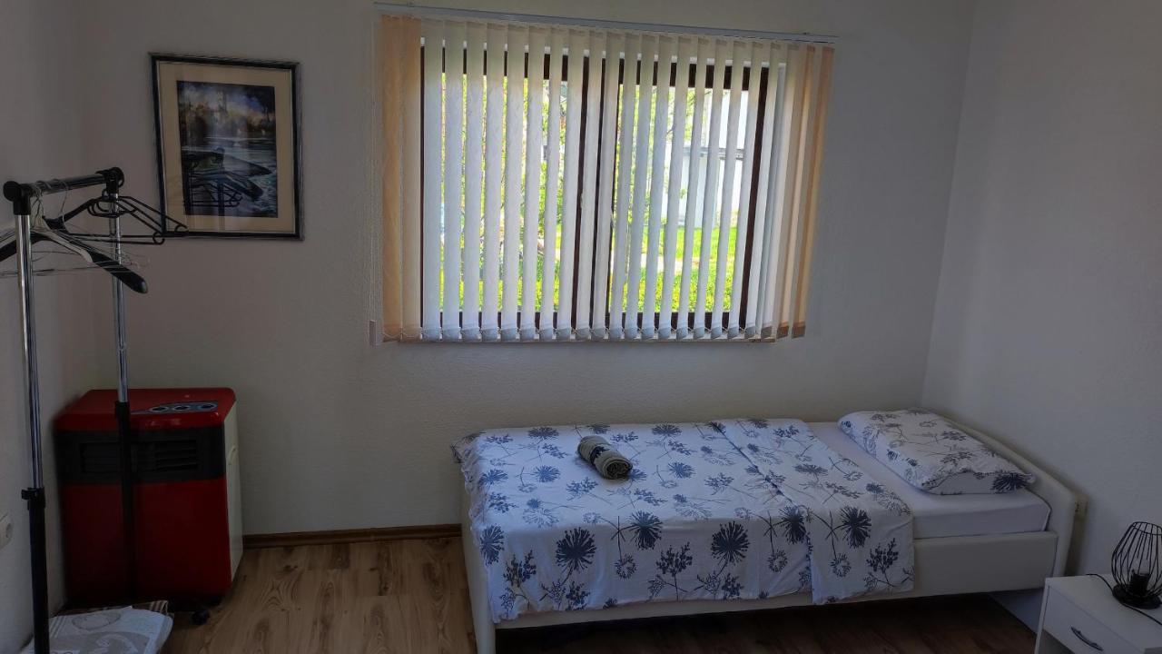 Apartment Neo Bihać エクステリア 写真