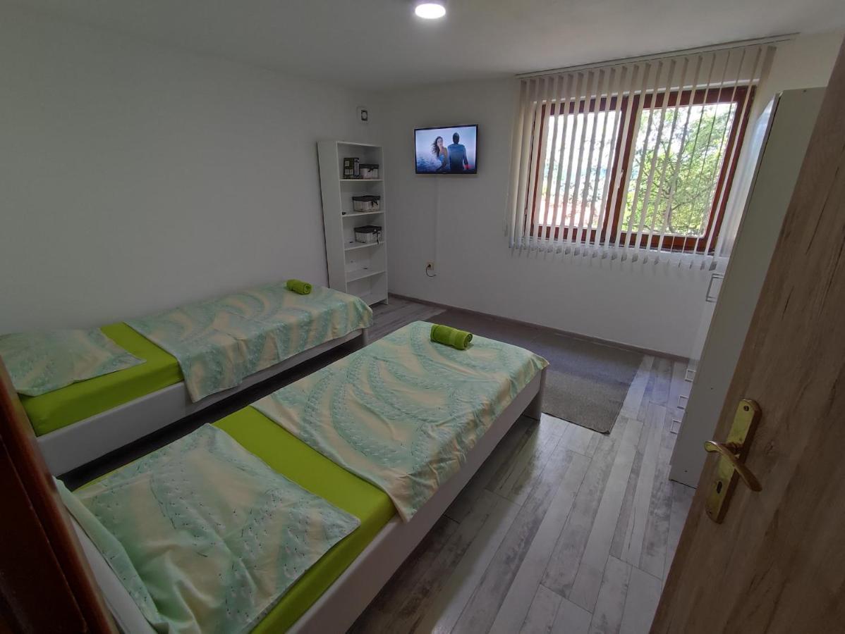 Apartment Neo Bihać エクステリア 写真