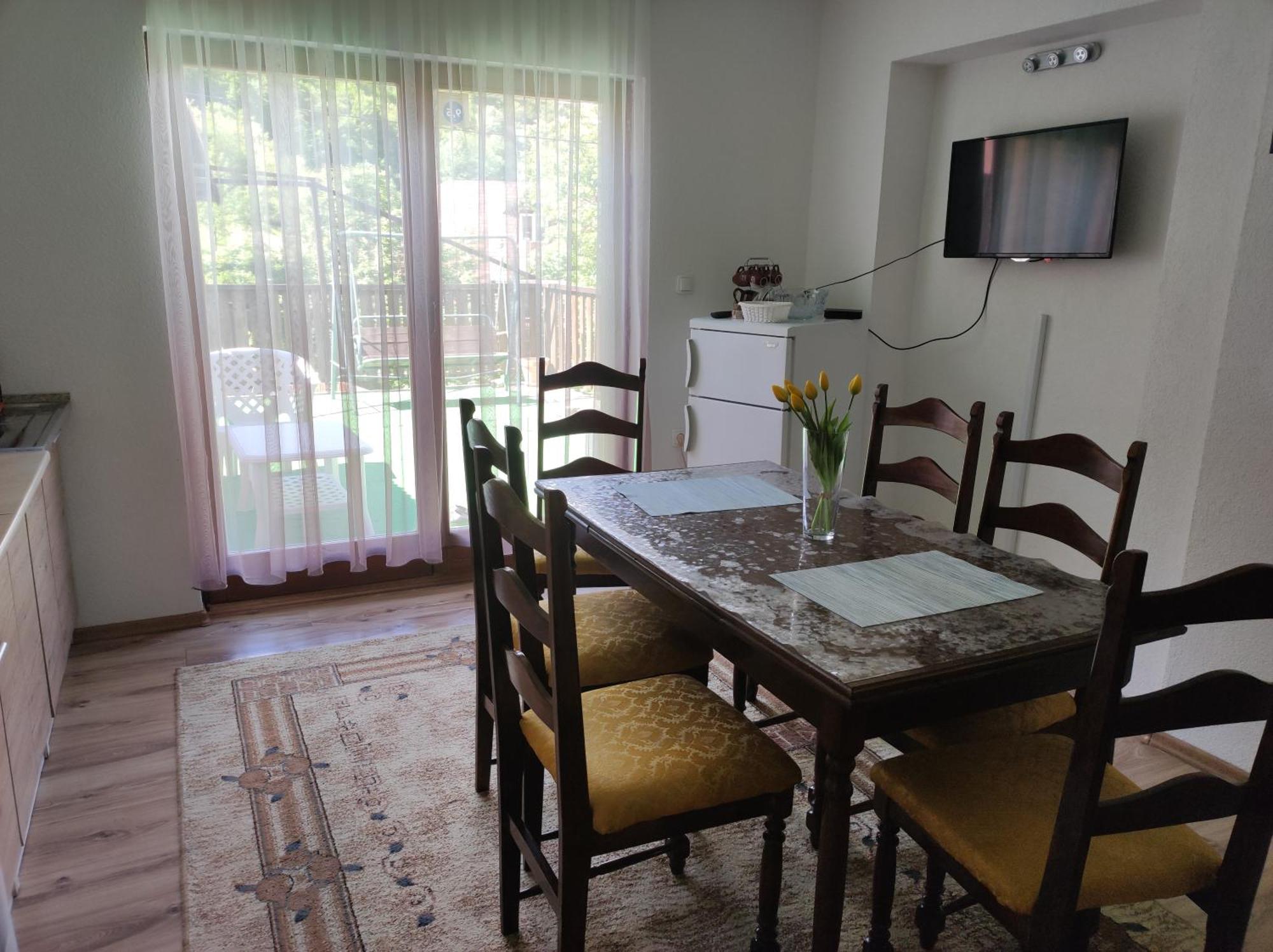 Apartment Neo Bihać エクステリア 写真